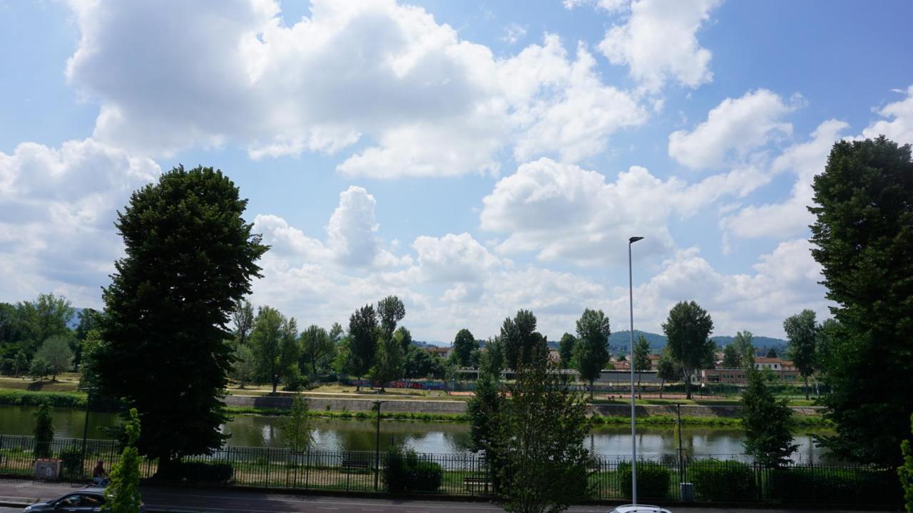 Arno River View Apartment Terraces, Free Parking Florence Luaran gambar